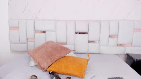 Snapshot of rachel_roman chatting on 3, 3, 2026 DALIANA online show from 3, 3, 2026