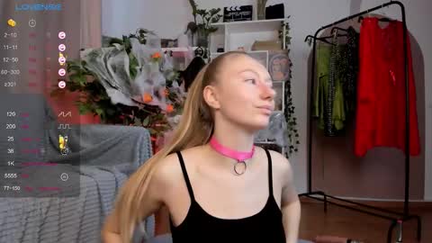 Snapshot of rachel_rut chatting on 22, 10, 2025 Rachel online show from 22, 10, 2025