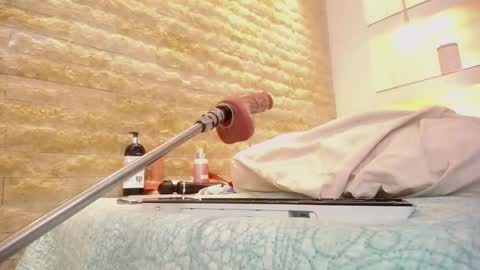  RACHEL online show from 1, 2, 2025