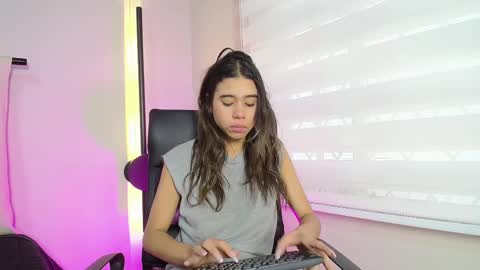 Rachell online show from 1, 3, 2025