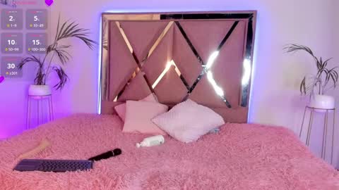 Rachel Ebony online show from 5, 12, 2024