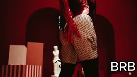 Snapshot of rachelqueen_ chatting on 3, 2, 2025 Miko Pleasee help me get 100 likes online show from 3, 2, 2025