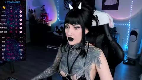 Snapshot of rachelqueen_ chatting on 17, 2, 2025 Miko Pleasee help me get 100 likes online show from 17, 2, 2025