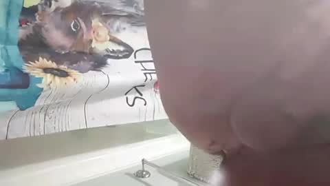 raddrobb13 online show from 22, 2, 2025