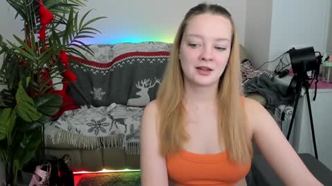 Snapshot of radiants_2 chatting on 14, 12, 2024 Yuki and Ari online show from 14, 12, 2024