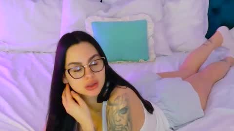 sweet peach online show from 16, 2, 2026