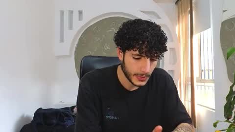 Snapshot of rafael_mendez chatting on 21, 9, 2025 R A F A E L online show from 21, 9, 2025