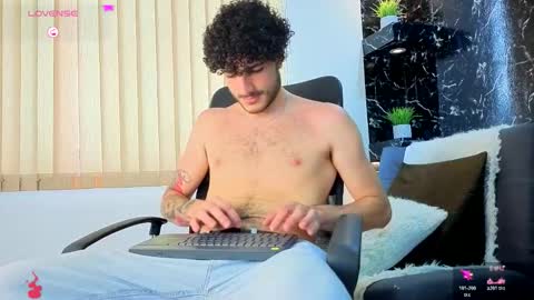 R A F A E L online show from 4, 12, 2025