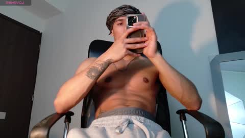 IG online show from 17, 12, 2025