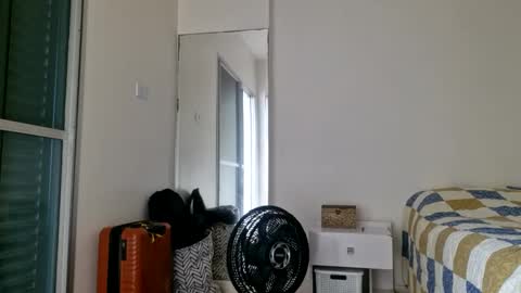 RafinhaC2C online show from 4, 1, 2025