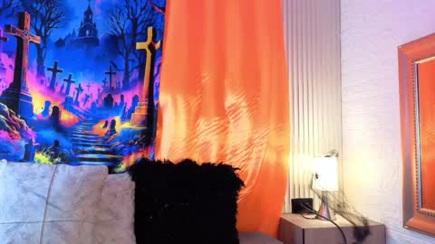  Welcome to my room  online show from 10, 10, 2025