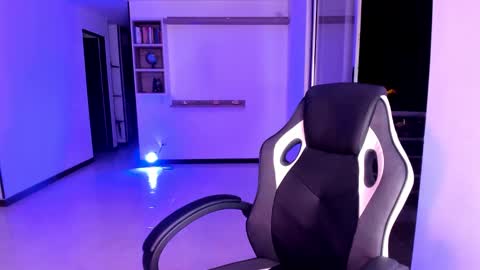 Snapshot of rainbow_jenny chatting on 15, 12, 2024 Jennyindependent model . online show from 15, 12, 2024