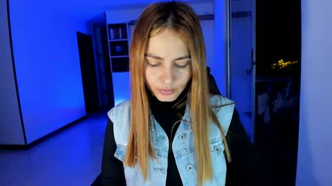 Snapshot of rainbow_jenny chatting on 7, 1, 2025 Jennyindependent model . online show from 7, 1, 2025