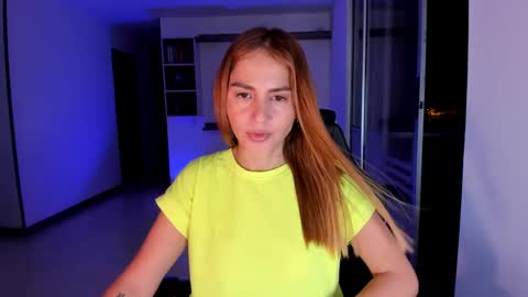 Snapshot of rainbow_jenny chatting on 5, 2, 2025 Jennyindependent model . online show from 5, 2, 2025