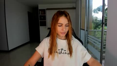 Snapshot of rainbow_jenny chatting on 13, 2, 2025 Jennyindependent model . online show from 13, 2, 2025