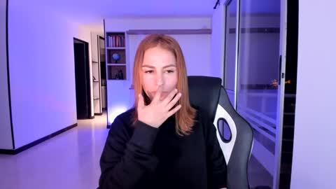 Snapshot of rainbow_jenny chatting on 18, 2, 2025 Jennyindependent model . online show from 18, 2, 2025