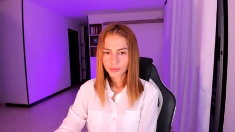 Snapshot of rainbow_jenny chatting on 7, 3, 2025 Jennyindependent model . online show from 7, 3, 2025