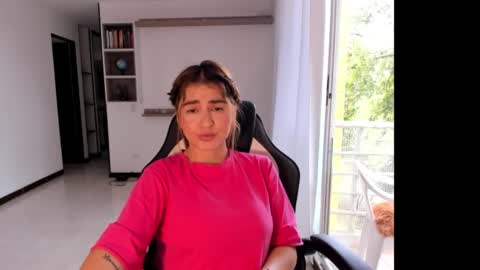 Snapshot of rainbow_jenny chatting on 24, 9, 2025 Jennyindependent model . online show from 24, 9, 2025