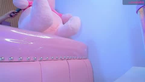 Rainy online show from 12, 11, 2025