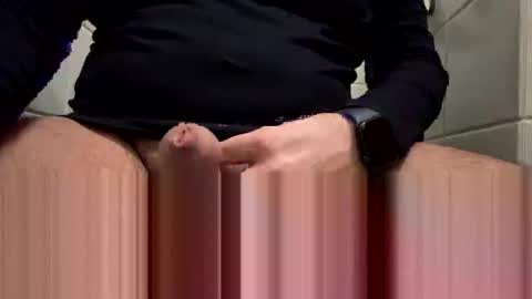 Snapshot of raindog72 chatting on 16, 11, 2025 Raindog online show from 16, 11, 2025