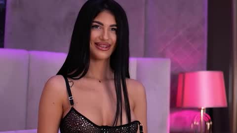 Raisa online show from 7, 11, 2025