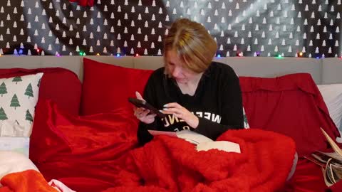 Snapshot of ramichick chatting on 9, 12, 2024 Rami online show from 9, 12, 2024