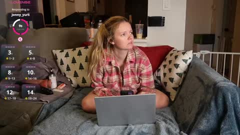 Snapshot of ramichick chatting on 19, 12, 2024 Rami online show from 19, 12, 2024