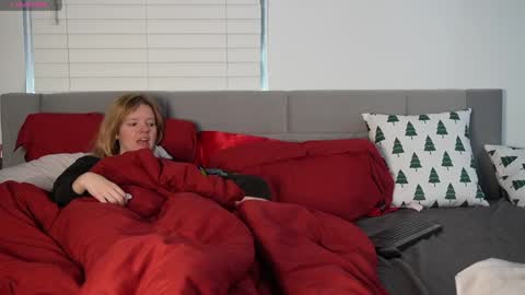 Snapshot of ramichick chatting on 21, 12, 2024 Rami online show from 21, 12, 2024