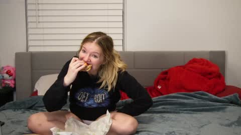 Snapshot of ramichick chatting on 19, 1, 2025 Rami online show from 19, 1, 2025