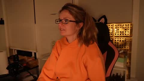 Snapshot of ramichick chatting on 26, 2, 2025 Rami online show from 26, 2, 2025