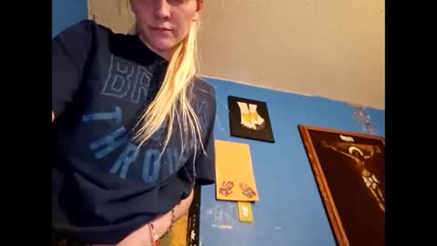 Randcandy77 online show from 2, 3, 2025