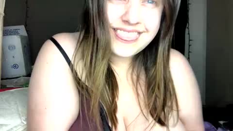 randicandi96 online show from 16, 12, 2025