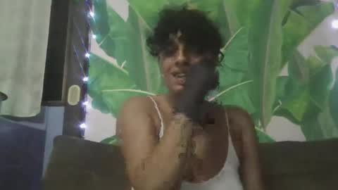 Snapshot of randomgirlonsofa chatting on 13, 2, 2026 Random girl on sofa online show from 13, 2, 2026