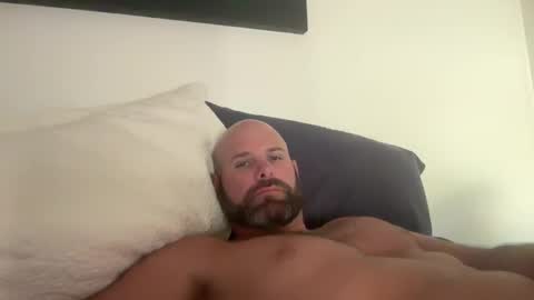 Snapshot of ransguy chatting on 1, 1, 2025 ransguy online show from 1, 1, 2025