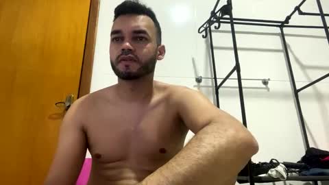 raphael246989 online show from 9, 12, 2024