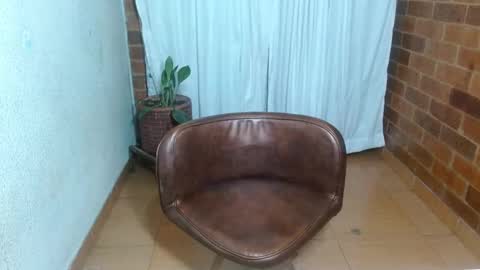 Raquel online show from 5, 12, 2024