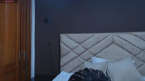 Raquel online show from 13, 11, 2025