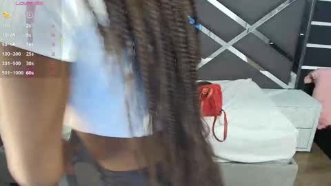 Raquel online show from 26, 11, 2025