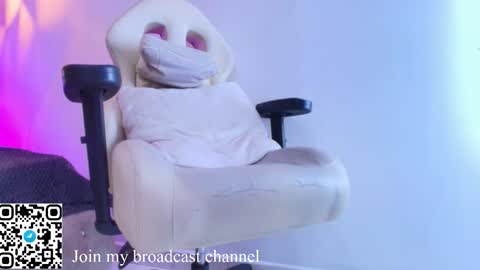 Snapshot of rave_paradise chatting on 16, 10, 2025 online show from 16, 10, 2025