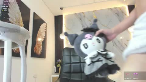 Snapshot of raven_li chatting on 9, 3, 2025 raven_li online show from 9, 3, 2025
