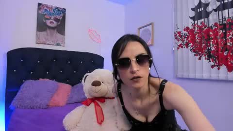 raven moon online show from 4, 2, 2026