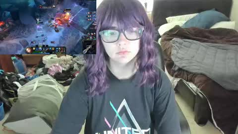 raven_moore_ online show from 7, 10, 2025