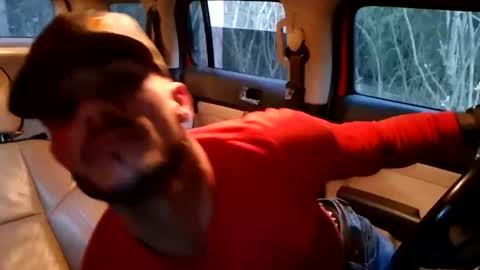 Who knows online show from 22, 10, 2025