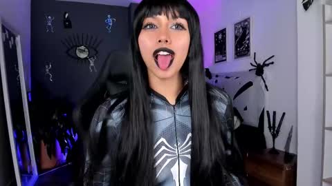 Raven Witch online show from 16, 10, 2025