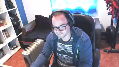 Snapshot of ravingr3d3 chatting on 18, 2, 2025 ravingr3d3 online show from 18, 2, 2025