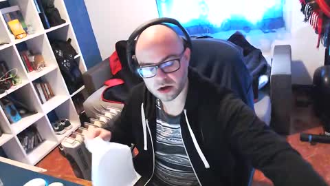 Snapshot of ravingr3d3 chatting on 20, 2, 2025 ravingr3d3 online show from 20, 2, 2025