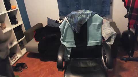 Snapshot of ravingr3d3 chatting on 24, 2, 2025 ravingr3d3 online show from 24, 2, 2025