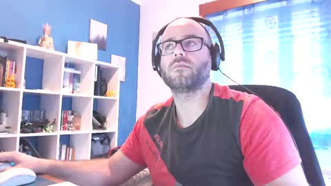 Snapshot of ravingr3d3 chatting on 7, 3, 2025 ravingr3d3 online show from 7, 3, 2025