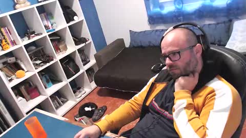 Snapshot of ravingr3d3 chatting on 25, 10, 2025 ravingr3d3 online show from 25, 10, 2025