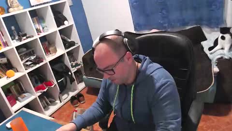 Snapshot of ravingr3d3 chatting on 1, 11, 2025 ravingr3d3 online show from 1, 11, 2025